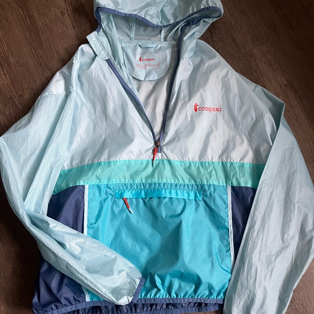 Cotopaxi Women's jacket